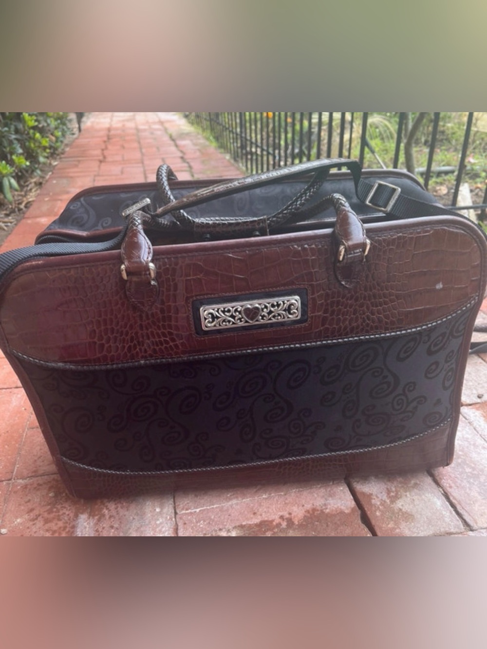 Vintage Discontinued Brighton
Lansky Travel Bag Croc